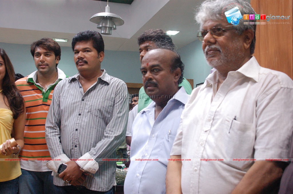 Thillalangadi Movie Launch Event hd photo